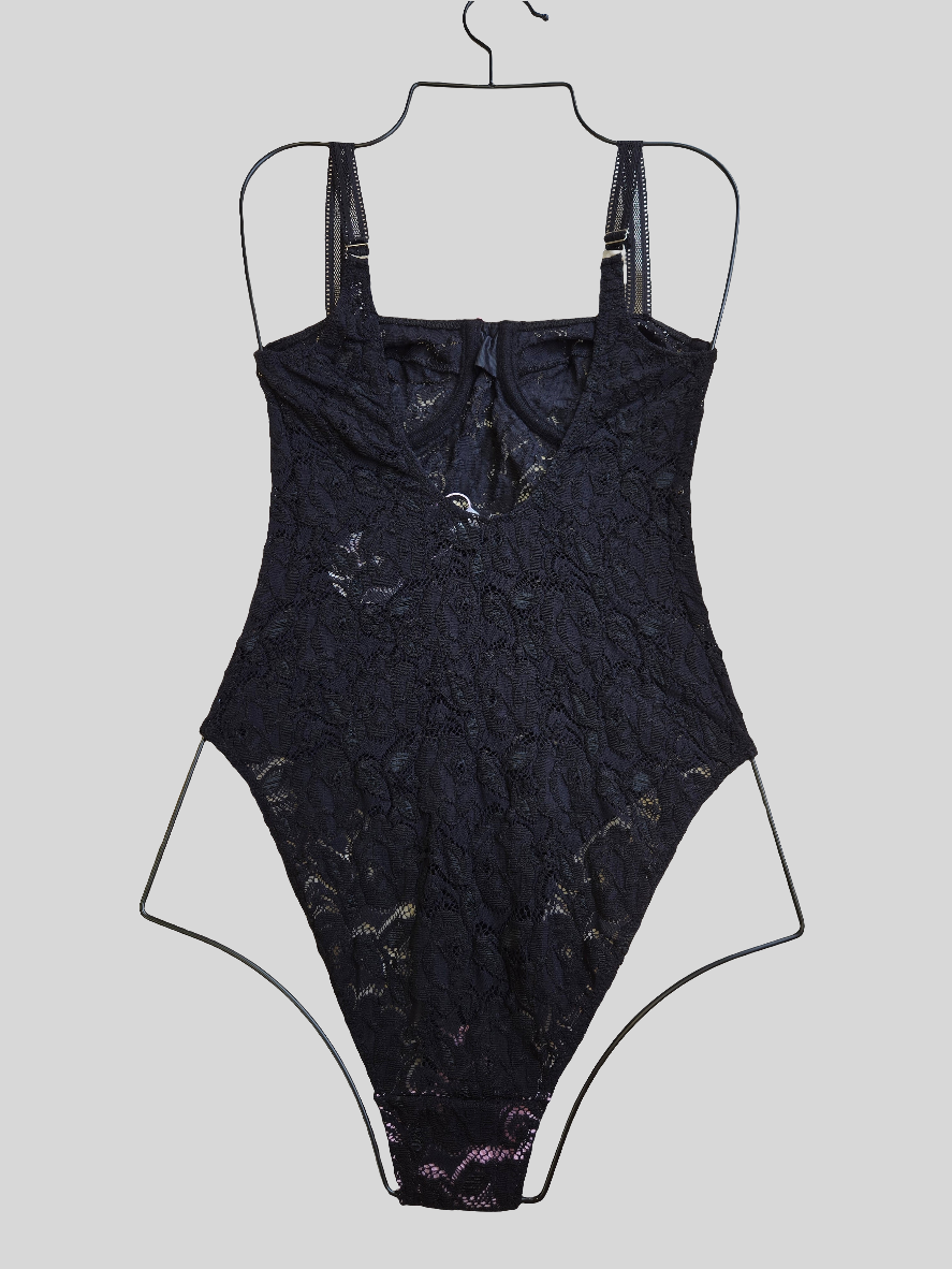 Cami black bodysuit