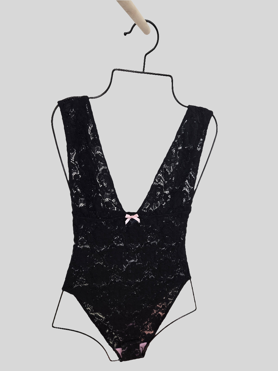 Saltwhistle black bodysuit